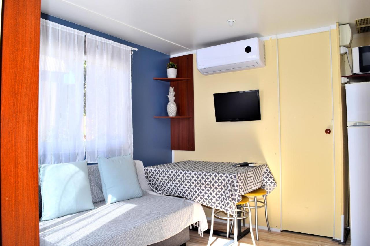 Casita Movil En Camping De La Manga Hotel Buitenkant foto